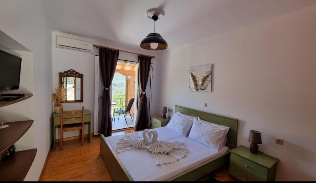 Sandra Apartment Katokhorion  Bagian luar foto